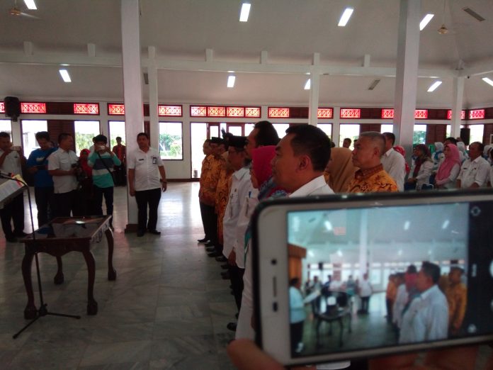 Dewan Kehormatan dan Pengurus PMI Kabupaten Pandeglang periode 2017-2022 dilantik di Pendopo Bupati Pandeglang, Rabu (02/08/2017)