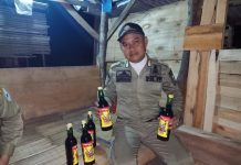 Satpol PP Pandeglang Razia Miras di Kawasan Pantai Carita