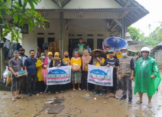 AGPAII Tangsel Salurkan Bantuan Terhadap Korban Banjir di Lebak