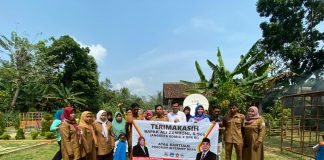 Anggota DPR RI Fraksi Gerindra, Ali Zamroni Salurkan Internet Desa Di Pandeglang