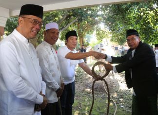 Pj Gubernur Al Muktabar: Daging Kurban untuk Keluarga Stunting dan Gizi Buruk