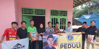 SMK Bina Bangsa Serahkan Bantuan ke Ponpes Ta’limul Mubtadin