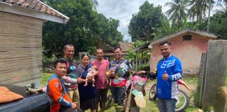 Komunitas Trail se-Banten Bantu Bayi Tanpa Anus di Pandeglang