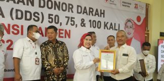 PMI Banten Beri Penghargaan 110 Pendonor Darah Sukarela