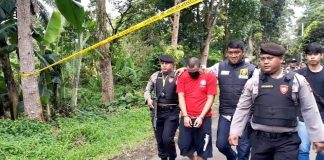 Polisi Gelar Rekonstruksi Pembunuhan Wanita Cantik Oleh Mantan Kekasih