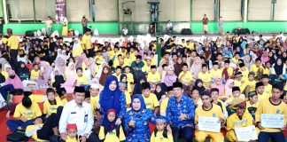 Bupati Serang Bareng Baznas Santuni 1.000 Anak Yatim