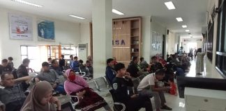 Samsat Pandeglang Diserbu Ratusan Wajib Pajak