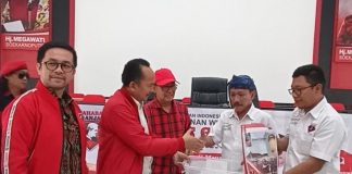 Menangkan Ganjar Pranowo di Pilpres 2024, Puluhan Relawan Sahabat Ganjar Datangkan DPD PDI Perjuangan Banten