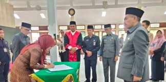 Ali Fahmi Sumanta Resmi Menjabat Sekda Pandeglang
