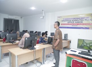 Hadapi Dunia Kerja, Ratusan Mahasiswa UPG Ikuti Sertifikasi Uji Kompetensi