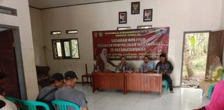 TNI Polri Beserta Kejari Pandeglang Lakukan Penyuluhan Hukum Pada Warga di TMMD 117