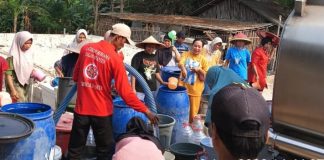 Perumda Tirta Al Bantani Kirim Bantuan 175 Tangki Air Bersih