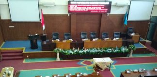 2 Jam Tak Kuorum, Rapat Paripurna DPRD Pandeglang Molor