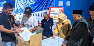 Hasil Sortir Sementara, KPU Pandeglang Temukan Ratusan Surat Suara Rusak