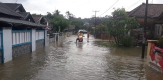 Ratusan Rumah di Kecamatan Carita Terendam Banjir