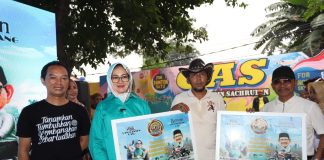 Dukungan Terhadap Airin Diekspresikan Melalui Karya Seni