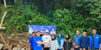 Demokrat Pandeglang Bagikan Ratusan Paket Daging Kurban Kepada Masyarakat
