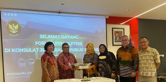 UPI Bandung Sosialisasikan Hidup Sehat Di Johor Bahru Malaysia
