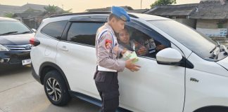 Tegakan Gaktibplin Anggota, Polres Serang Razia Surat Kendaraan hingga Handphone