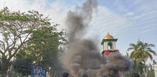 Dua Periode Memimpin, Puluhan Mahasiswa Tagih Janji Manis Bupati Pandeglang
