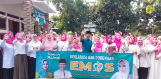 Komunitas Emak-Emak Dukung Airin dan Andika di Pilkada 2024