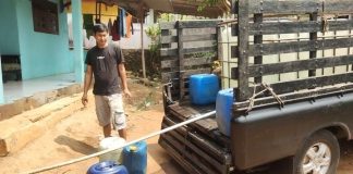 Tiga Bulan Alami Kekeringan, Warga di Pandeglang Beli Air Bersih