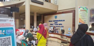 Pelayanan Adminduk di Disdukcapil Pandeglang Terhambat