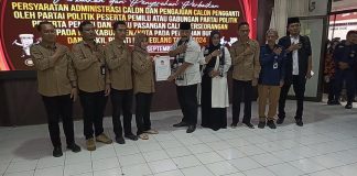 Qomar TMS, Aap Aptadi Pilih Ratu Anita Sangadiah Sebagai Pasangannya