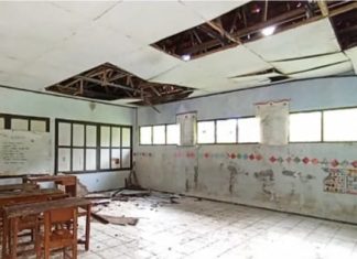Plafon Ambrol, Murid SDN Pasir Tenjo 4 Pandeglang Terpaksa Numpang Belajar di Posyandu