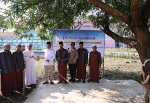 Semarak Idul Adha 1447 H, Menteri Nusron Salurkan Hewan Kurban ke Pondok Pesantren Attaqwa