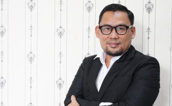 Menjemput Takdir dari Pesisir Bojonegara: Jalan Panjang Ali Faisal Menuju Gelar Doktor